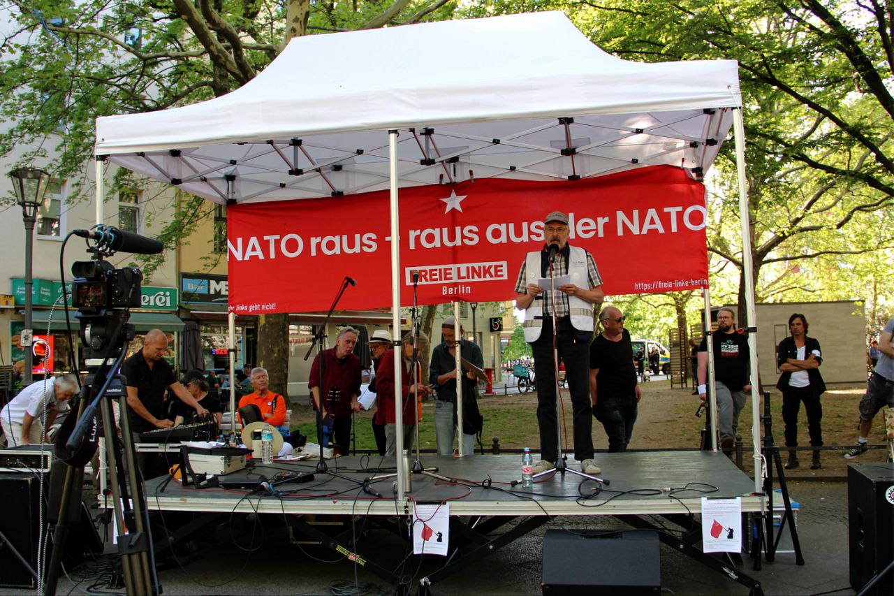 Bühne auf dem Nettelbeckplatz am 1. Mai 2025