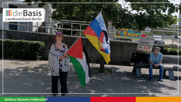Stand der Ortsgruppe Marzahn-Hellersdorf am Eastgate